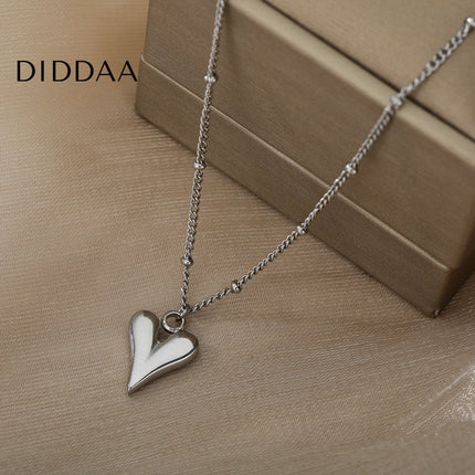 Alister Pendant Necklace | Silver Love Heart Slim Chain - SIlver - Necklaces