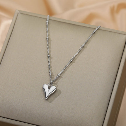 Alister Pendant Necklace | Silver Love Heart Slim Chain - SIlver - Necklaces
