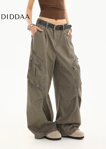 Beige Pleated Loose Straight Cargo Jeans - Women’s Jeans