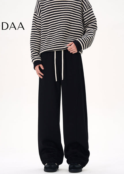 Black Deconstructed Design Scimitar Sweatpants - S / Black - Unisex Sweatpants