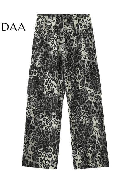 Black Vintage Vibe Leopard Print Cargo Jeans - S / Leopard - Women’s Jeans