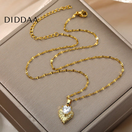 Clara Pendant Necklace | Gold Zirconia Stone Chain - Gold - Necklaces