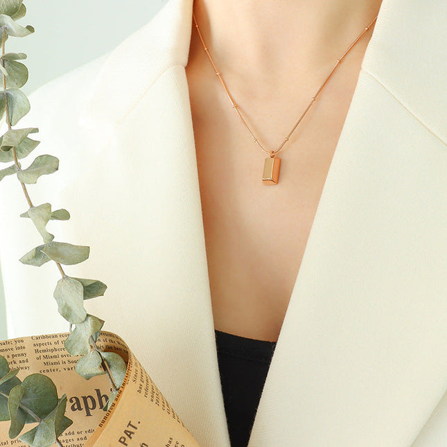 Daydry Necklace
