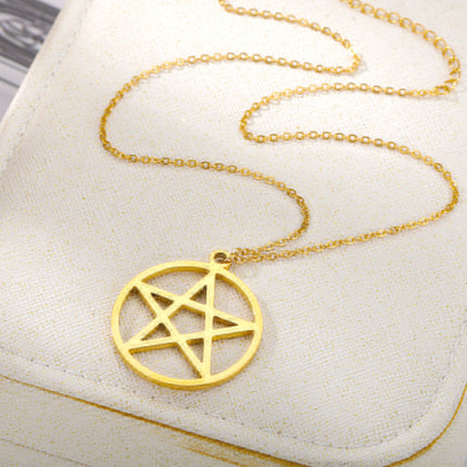Dessus Pendant Necklace | Gold Satanic Star Chain - Gold - Necklaces