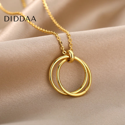 Deuce Pendant Necklace | Gold Double Ring Chain - Gold - Necklaces