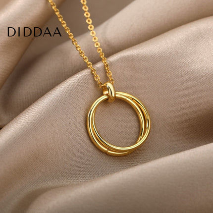 Deuce Pendant Necklace | Gold Double Ring Chain - Gold - Necklaces