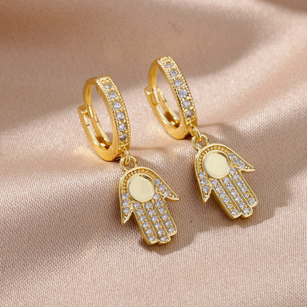 SOUVOIR Gold 14K Gold Plated, Zirconia Earrings Dominica Earrings | Gold Zirconia Hands Hoop Earrings