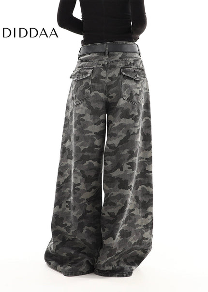 Green Retro Camouflage Cargo Wide Leg Jeans - Women’s Jeans