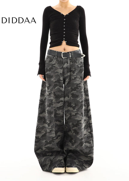 Green Retro Camouflage Cargo Wide Leg Jeans - Women’s Jeans