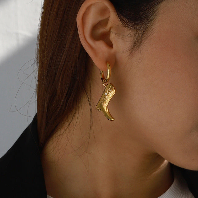 Jieding European and American 18k gold titanium steel earrings, light luxury, high-end earrings, non-fading earrings, cross-border stainless steel jewelry