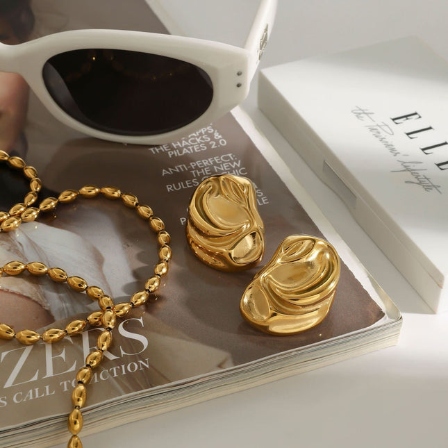 Jieding European and American titanium steel stud earrings, light luxury, high-end earrings, non-fading earrings, stainless steel 18k gold jewelry, cross-border