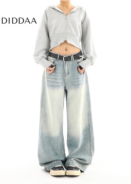 Light Washed High-Waisted Loose Straight-Leg Jeans - Women’s Jeans