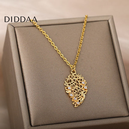 Nested Pendant Necklace | Gold Leaf Zirconia Chain - Necklaces