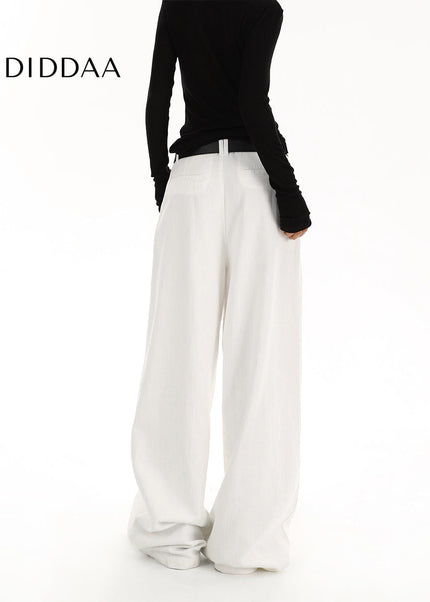 White High-Waisted Pleated Wide-Leg Jeans for Women - Women’s Jeans