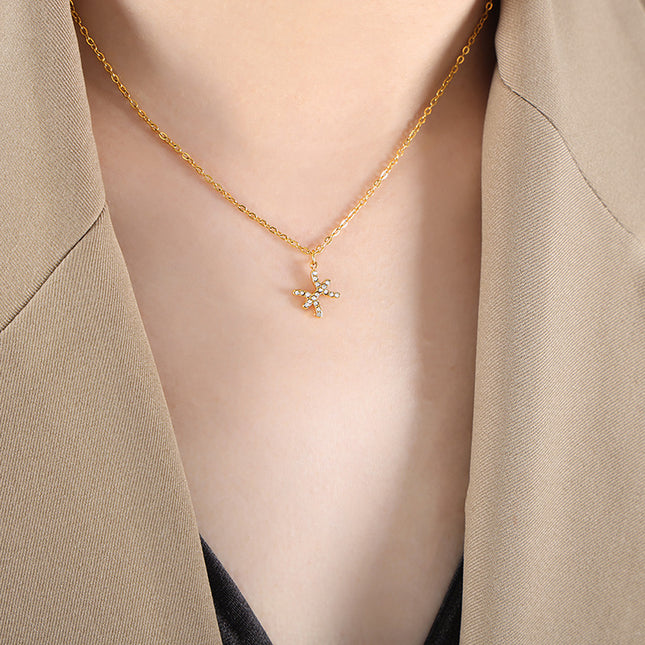 Poppy Necklace