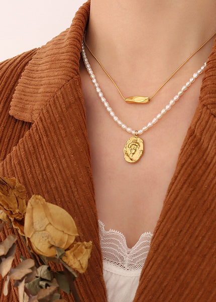 Dewden Necklace