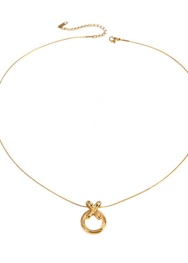 XO Necklace