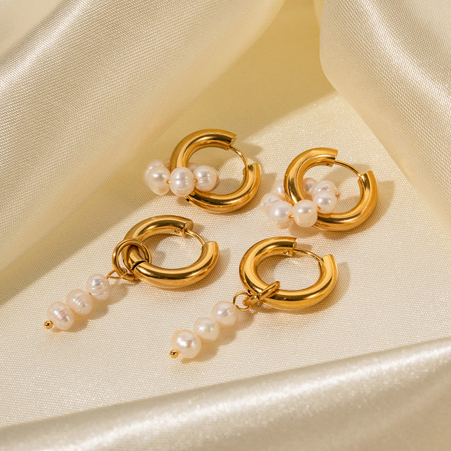 Pose Earrings