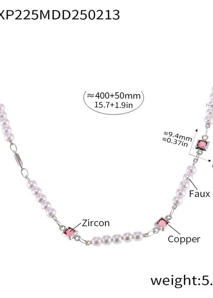 Pipi Necklace