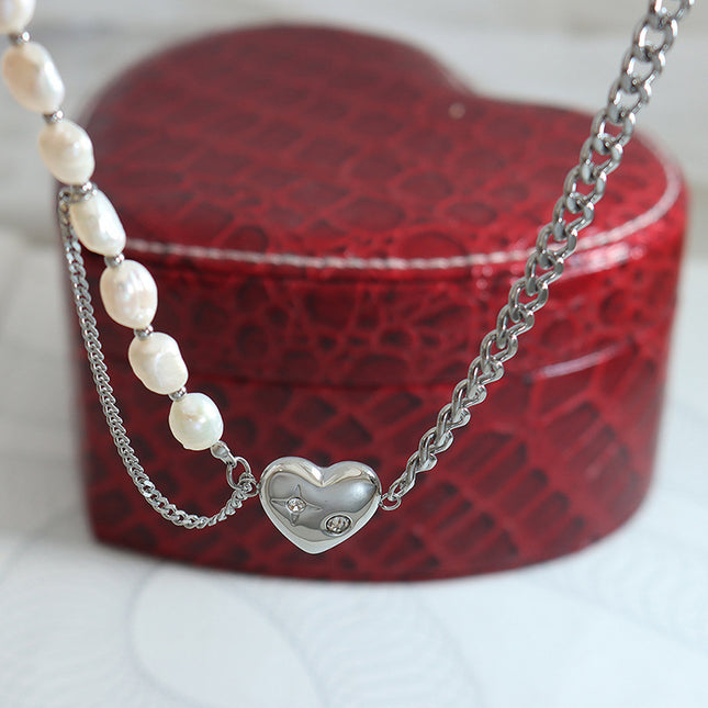Titanium steel light luxury cold wind titanium steel love pendant necklace does not fade niche design bracelet jewelry set ornaments