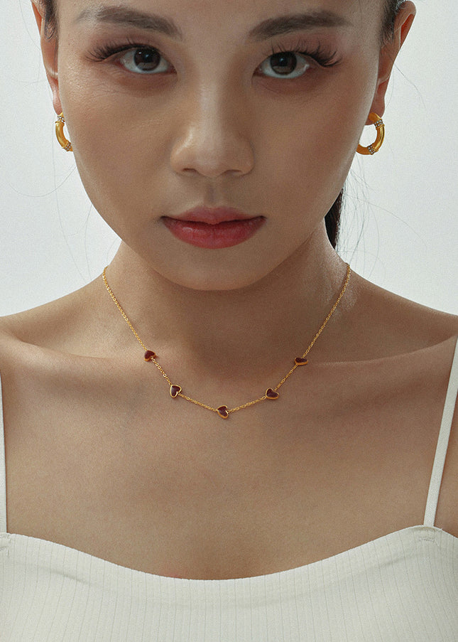 Mystery beauty niche design sense three-dimensional love weight color glaze clavicle chain personality heart-shaped stainless steel color-retaining necklace women