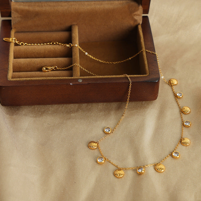Araw Necklace