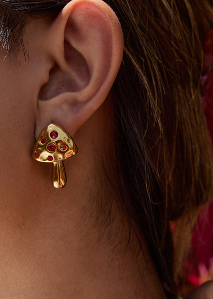 Jieding European and American stainless steel red zirconia earrings, titanium steel, 18K gold, non-fading, mushroom earrings, light luxury luxury accessories