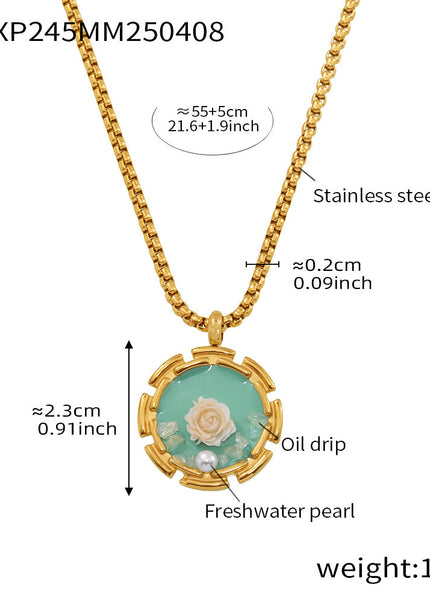 Muffin Necklace