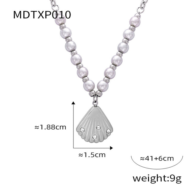 Cupcake Necklace