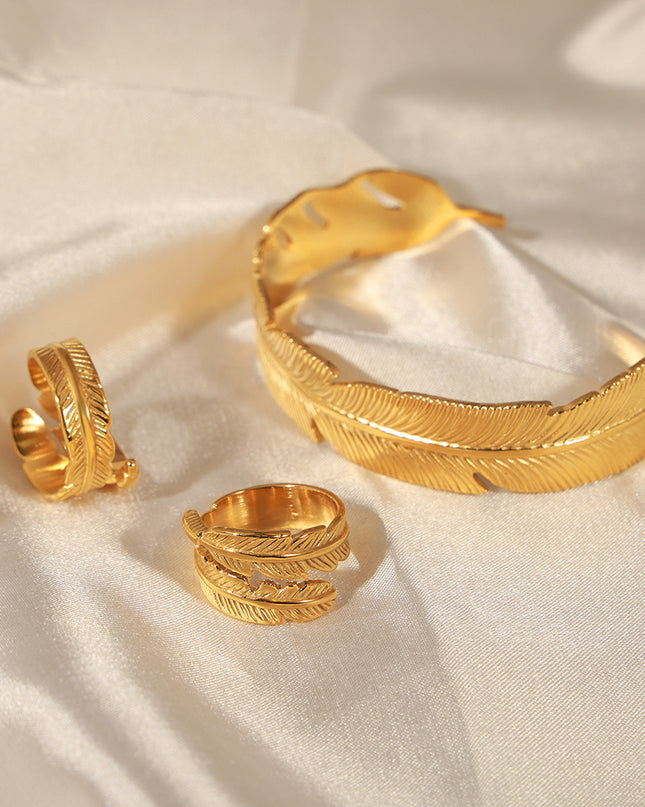 Lara Ring