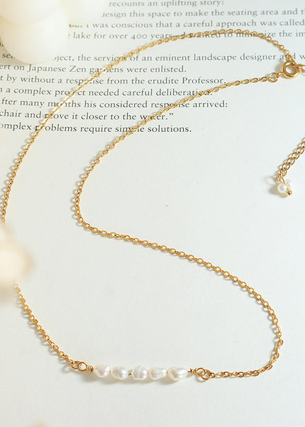 Korean version of simple and fashionable temperament freshwater pearl necklace women's ins cold wind light luxury titanium steel plated 18k gold clavicle chain