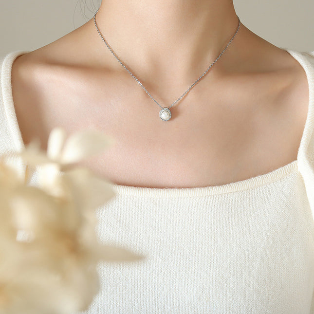 Perfumed Necklace