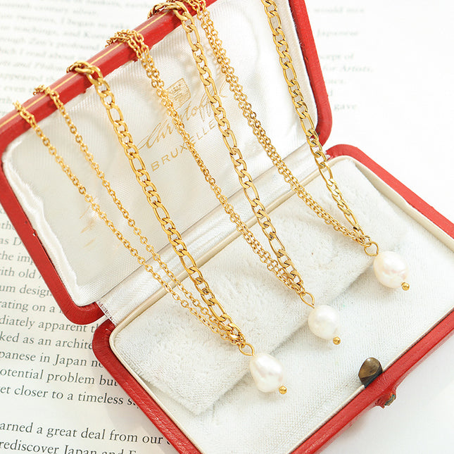 Perto Necklace