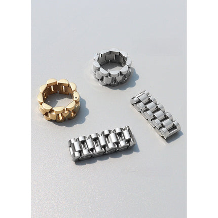 Zuzu Ring