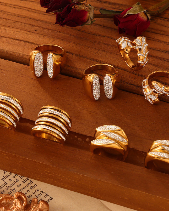 Emiliaa Ring