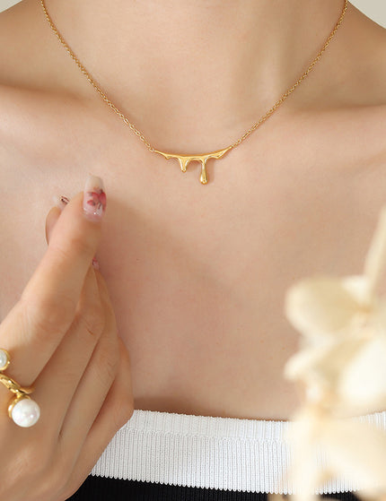 Plum Necklace