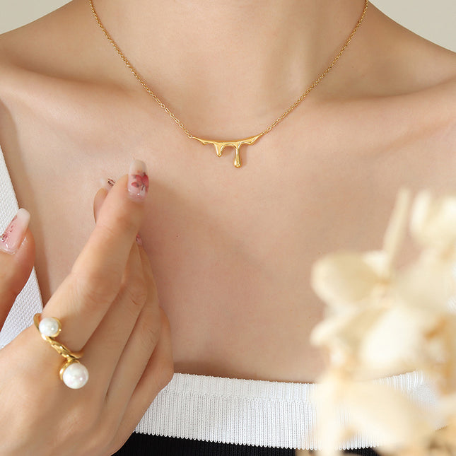 Plum Necklace