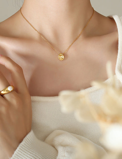 Perfumed Necklace