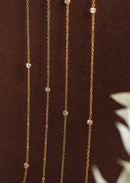 The new high-end ins, the niche design, the simple trend, the titanium steel gold-plated diamond-inlaid clavicle chain, the personality jewelry women