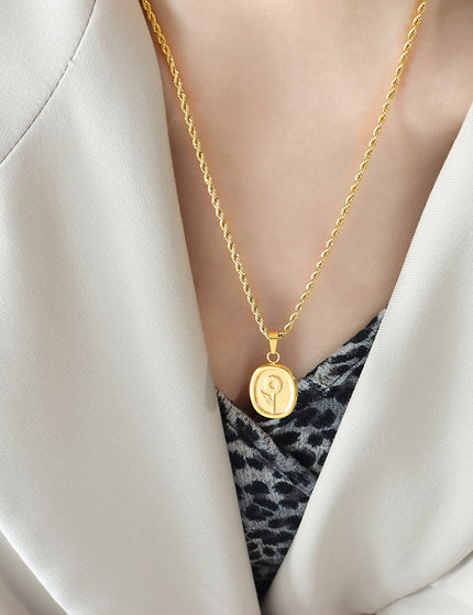Lara Necklace