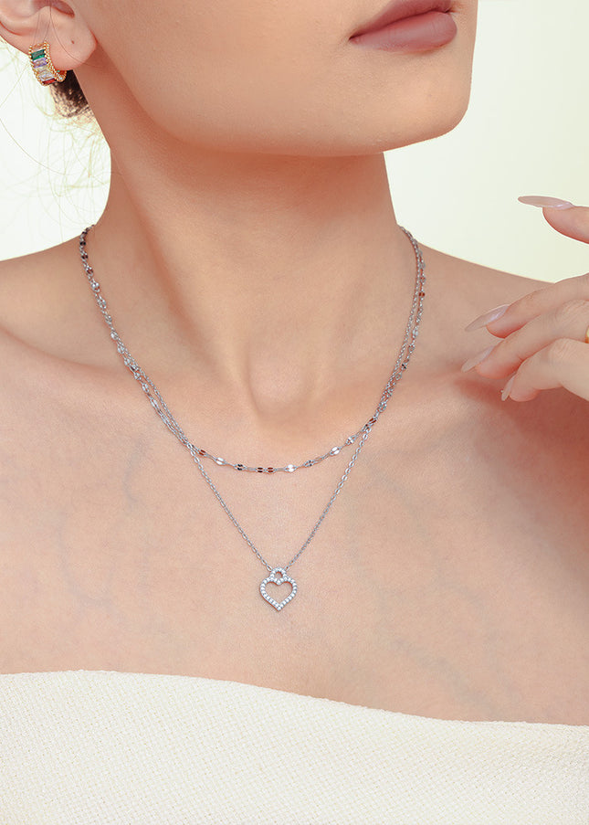 Mystery beauty niche temperament starry zircon hollow love clavicle necklace women's new titanium steel set in stock