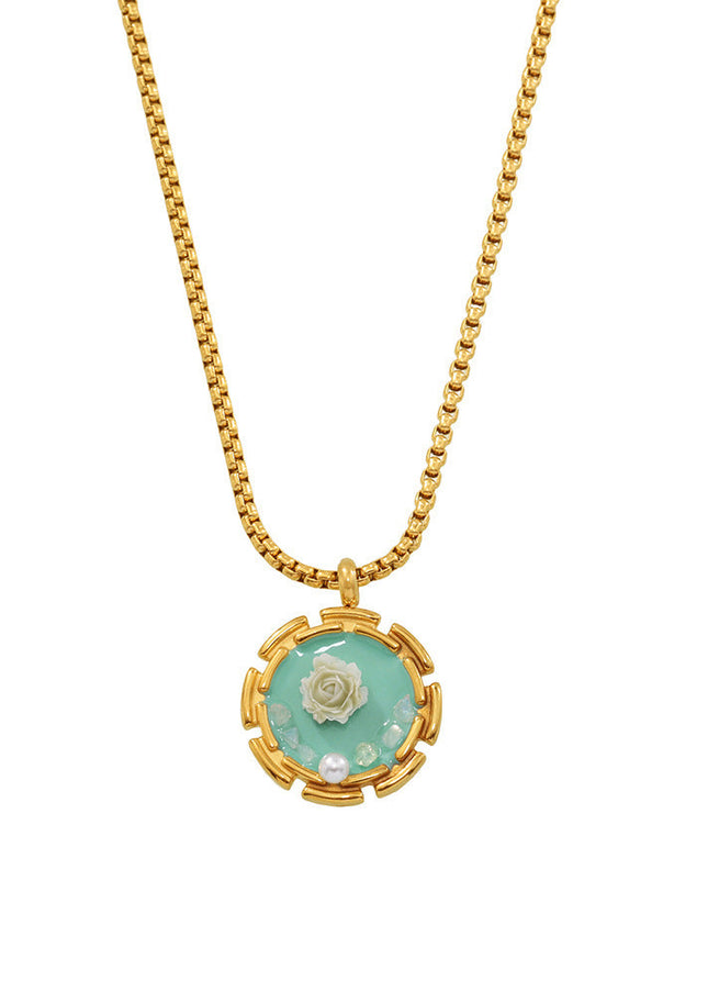 Muffin Necklace