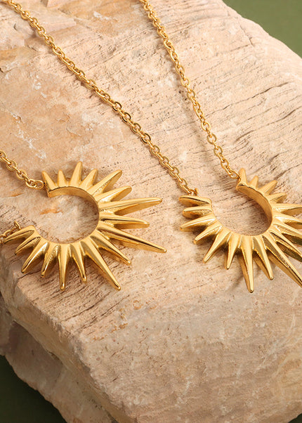 Personality, niche cold wind, unique geometric radiant pendant, fashionable, simple, versatile, titanium steel gold-plated necklace