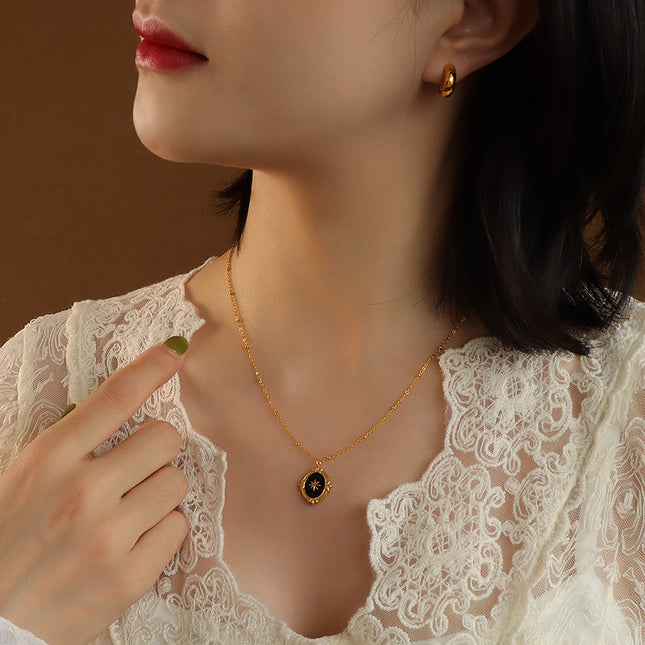Teatree Necklace