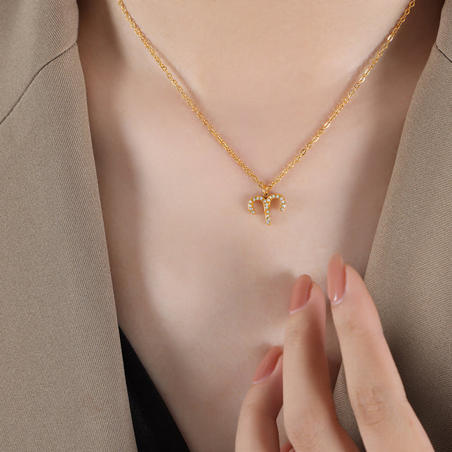 Poppy Necklace