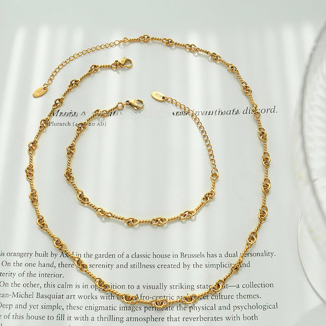 Amara Necklace