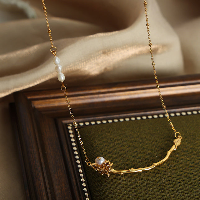 Ella Necklace