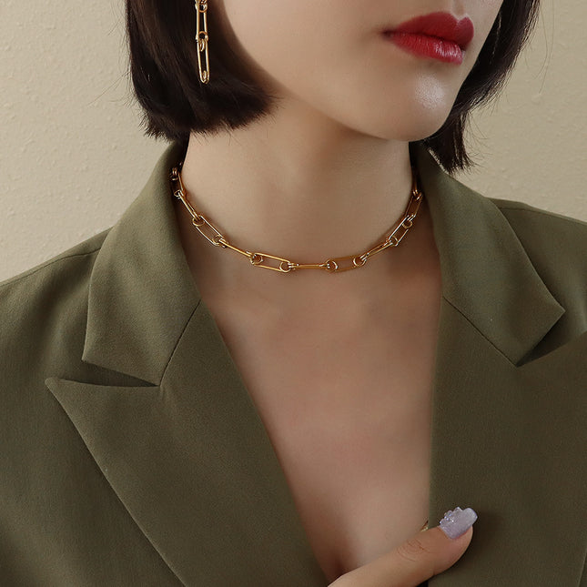 Yumi Necklace