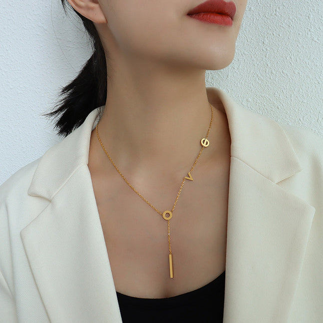 marka European and American ins cold wind wild titanium steel plated 18k gold love pendant accessories clavicle necklace women's jewelry