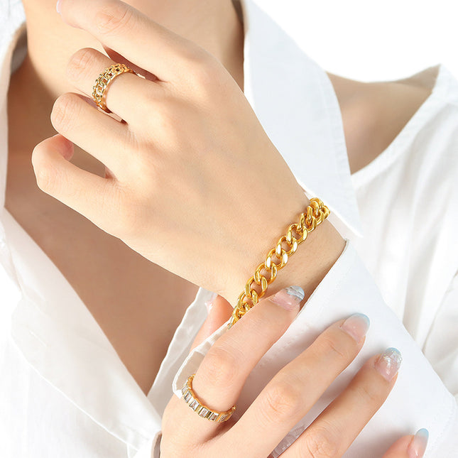 The new cross-border light luxury exaggerated niche design simple titanium steel gold-plated chain high-end feeling of the same bracelet jewelry women
